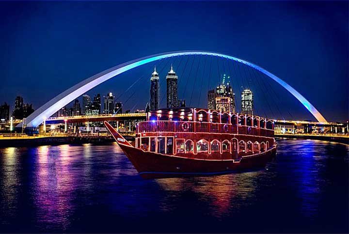 Dhow Cruise Dubai Canal